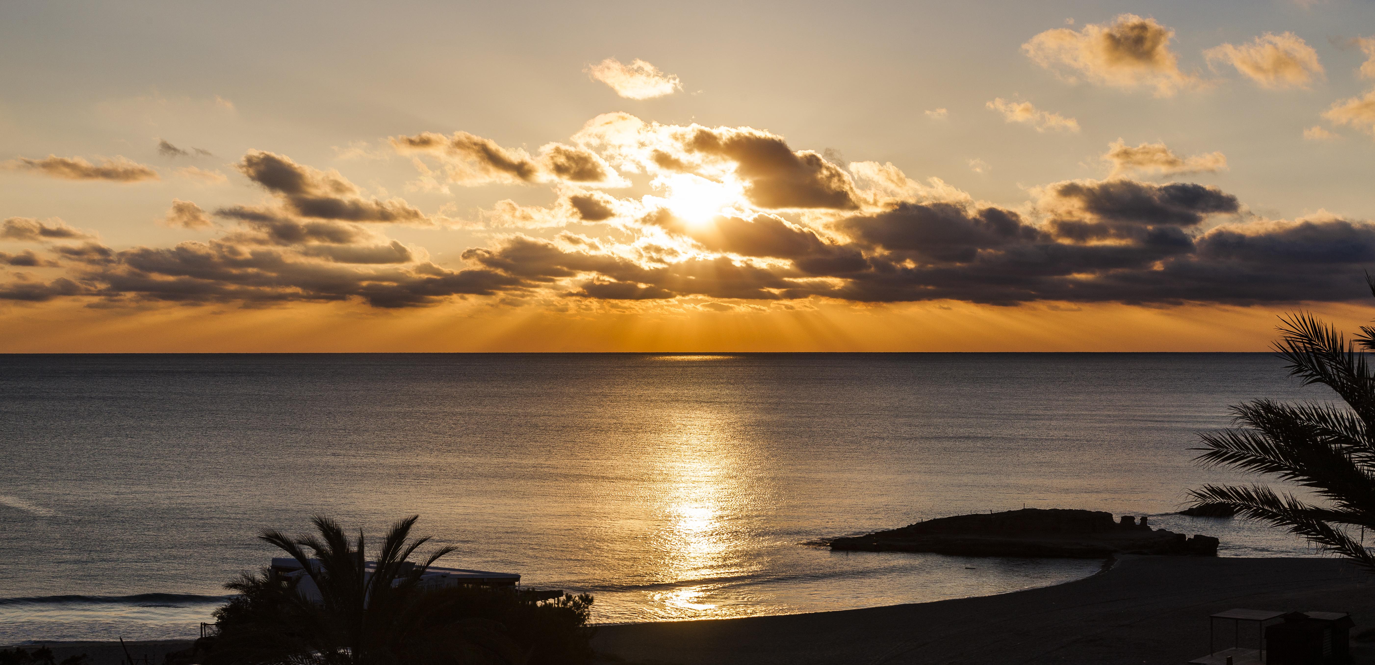Insotel Tarida Beach Resort & Spa Cala Tarida  Esterno foto